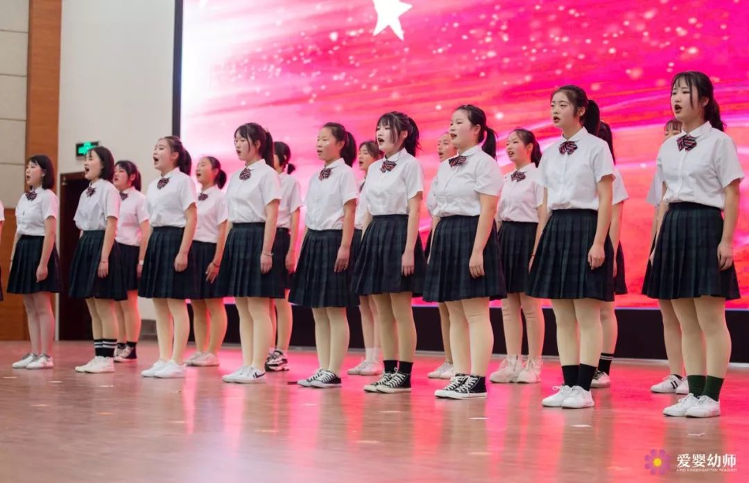 愛嬰幼師2023春招名額告急，春季報名的六大優勢有哪些？